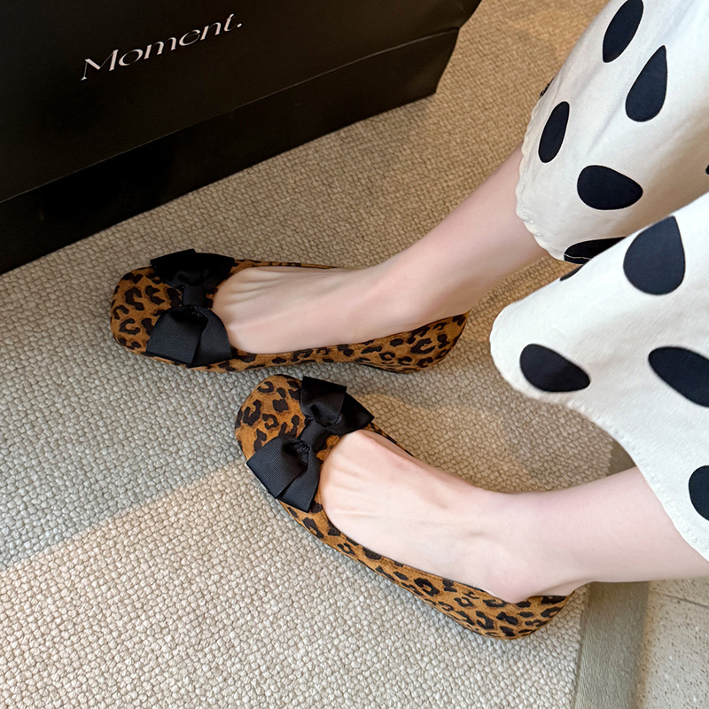 Разноцветные замшевые балетки  – обзор и цена Women Formal Wear Shoes